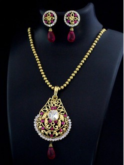 Fashion Pendant Sets
